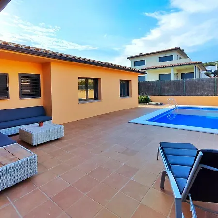 Casa Con Piscina En L'estartit Nyaraló Girona