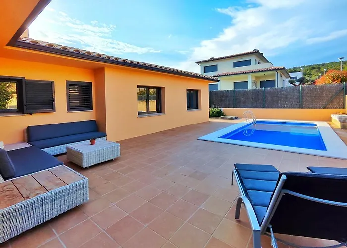 Casa Con Piscina En L'estartit Nyaraló Girona