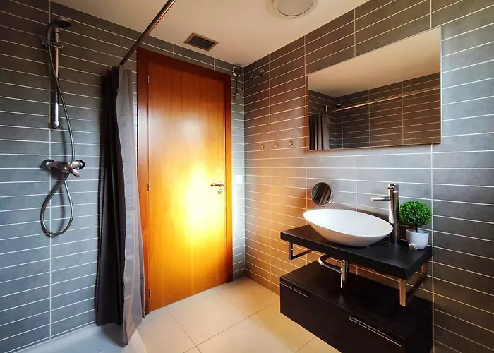 Casa Con Piscina En L'estartit * Girona